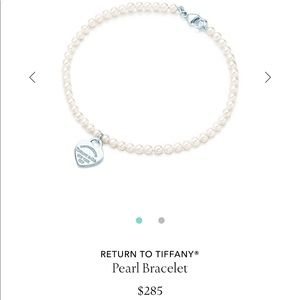Return to Tiffany’s pearl bracelet